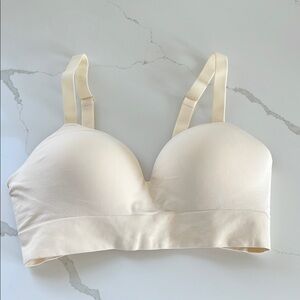 Seamless Light Cream Everyday Bra